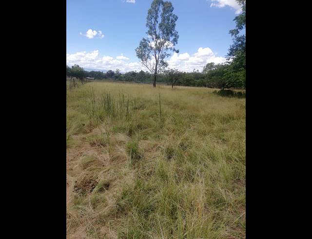 30,000M² VACANT LAND FOR SALE IN HILLDROP